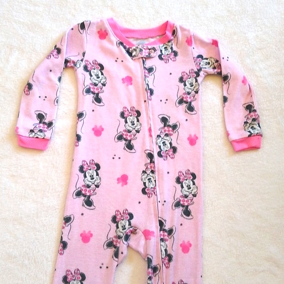 Minnie Mouse Disney pajama - Picture 2 of 7